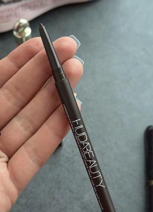 Олівець для очей huda beauty creamy kohl longwear eye pencil (very brown) 0.35 g