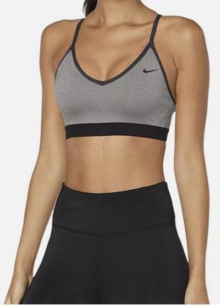 Спортивний топ nike indy bra