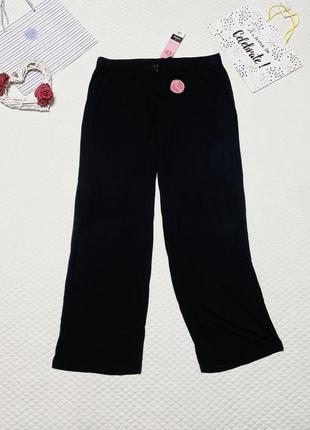 Стрейчевые легкие брюки для сна и отдыха большого размера черного цвета выполнены из мягкого трика2 фото