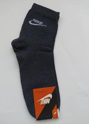 Носки мужские спортивные брендовые средней высоты1 фото