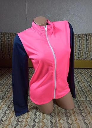 Спортивная кофта девочке.