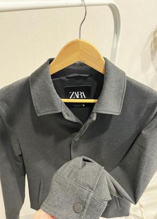 Стильна чоловіча куртка-сорочка з костюмної тканини zara8 фото