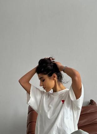 Ami футболка базовая белая с сердечком3 фото
