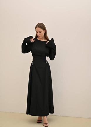 Женское трендовое платье макси с защелками по бокам10 фото