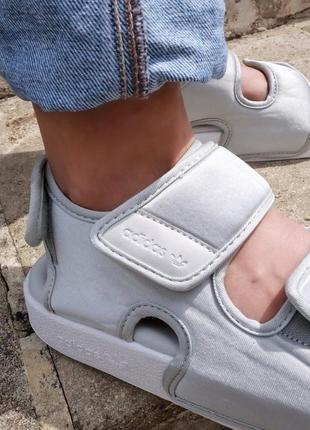 Adidas sandal adilette 3.0 gray  🆕 женские босоножки адидас 🆕 белый/серый7 фото