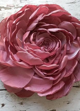 Розовый цветок брошка д21см6 фото