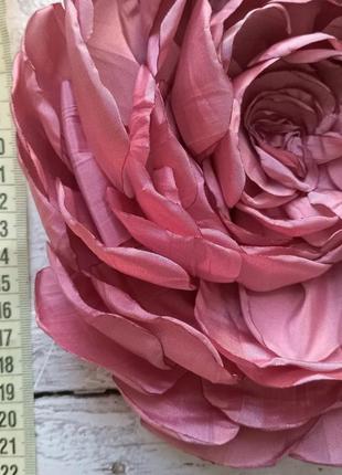 Розовый цветок брошка д21см5 фото