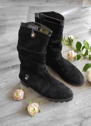 Натуральные зимние удобные легкие замшевые ботинки сапоги на овчине