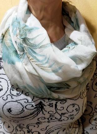 Хустка, шарфік, хомут.