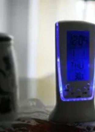 Часы с будильником, температурой и календарем10 фото