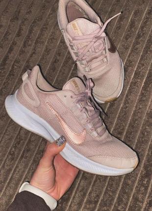 Бежевые кроссовки nike 36 коричневые оригинал