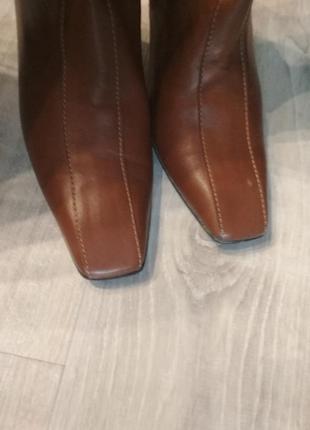Шикарные итальянские сапоги ботфорты коричневые с квадратным мысом носком9 фото