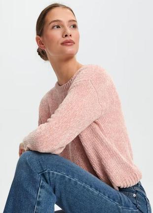 Мягкий розовый свитер1 фото