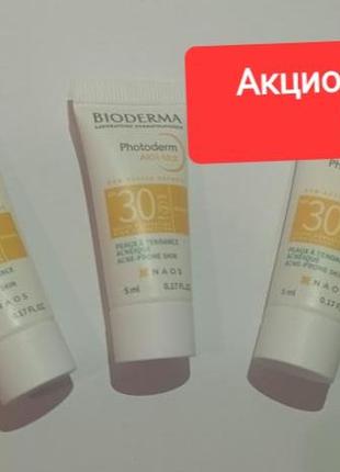 Bioderma photoderm akn mat spf 30- сонцезахисний флюіл для жирной проблемної шкіри.