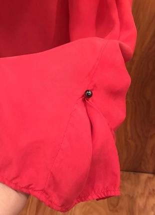 Блузка яскраво червоного кольору2 фото