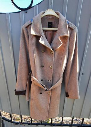 Женское пальто zero.