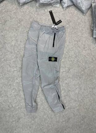 Спортивные штаны stone island на gore tex