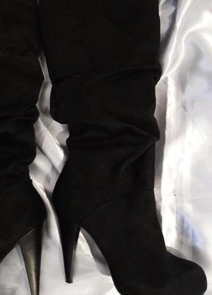 Торг! чорні чобітки з еко-замші зі складанням на високому каблуці3 фото