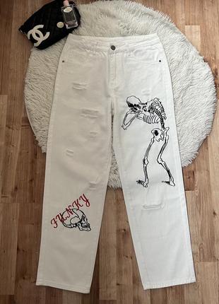 Джинсы прямые белые