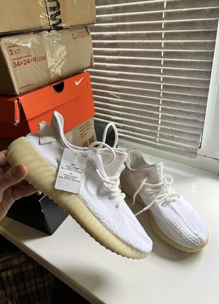 Кроссовки сетка adidas yeezy boost 350 новые абсолютно размер 44 28,5 - 29 см стелька абсолютно новые10 фото