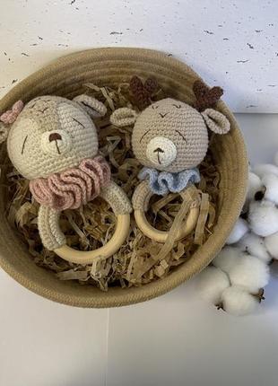 Брязкальце для малюків , вʼязані іграшки для новонароджених, погремушка олень