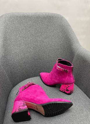 Розовые малиновые фуксия ботинки ботильоны с острыми носком5 фото