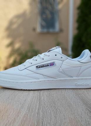 Чоловічі кросівки reebok classic club c молочні знижка sale | smb6 фото