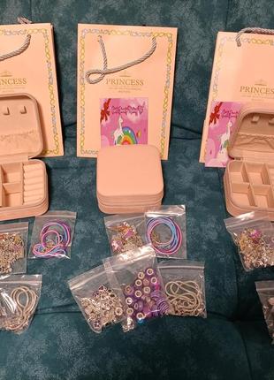 Набір для творчості дівчинці для створення дитячих шарм-браслетів2 фото