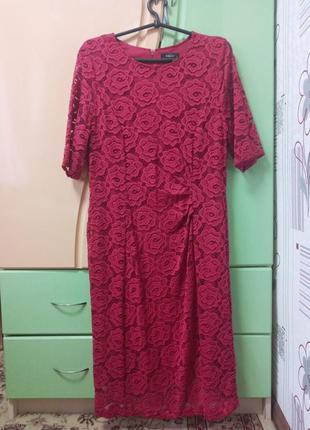 Женское платье.