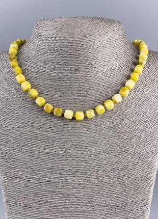 Ожерелье жадеит желтый натуральный камень граненый кубик d-7,5х7,5 мм+- l-50см+-