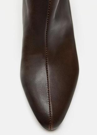 Кожаные сапоги на каблуке zara 1000/310