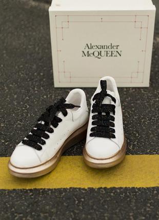 Alexander mcqueen white/gold 🆕 жіночі кросівки маквин 🆕 білі/золоті4 фото