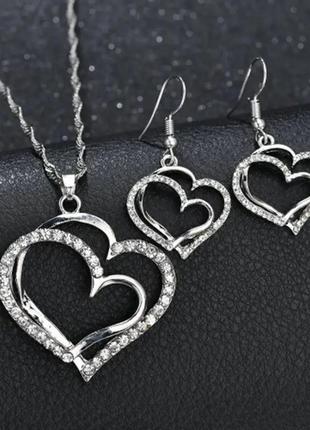 Набор серьги и цепочка с кулоном