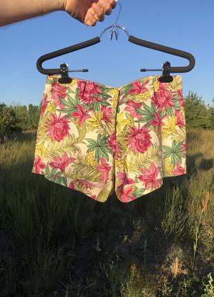 Чудові коттонові шортики з гарним принтом