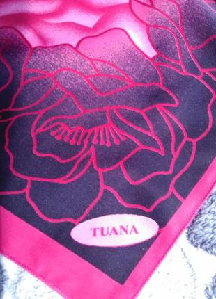 Красивый платок в розы (есть дефекты)3 фото