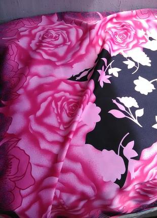 Красивый платок в розы (есть дефекты)8 фото