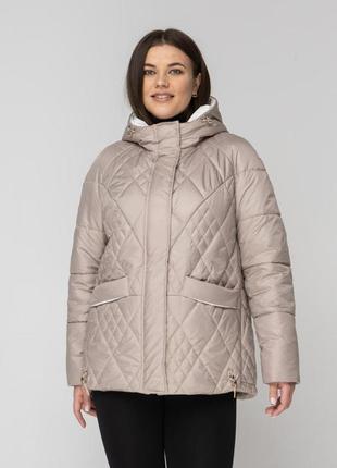 Бежева куртка весняна прямого силуету з плащової тканини, великих розмірів від 52 до 68