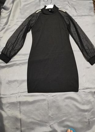 Новое платье.