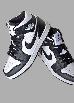 Кросівки підліткові nike air jordan 1 (найк джордан 1)високі.шкіряні