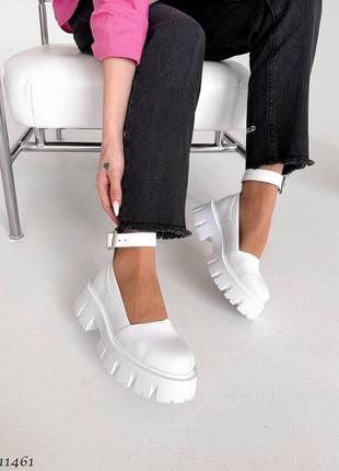 Женские сильные туфли с ремешком за ногу8 фото