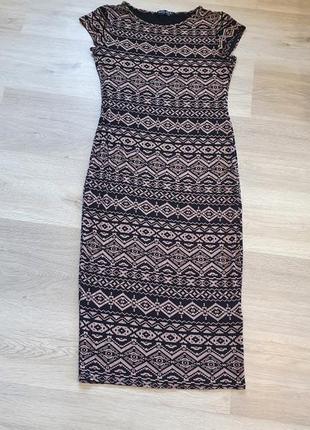 Легкое платье в узор миди из натуральной ткани1 фото