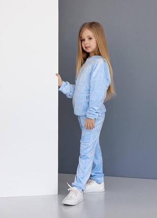 Детский велюровый костюм