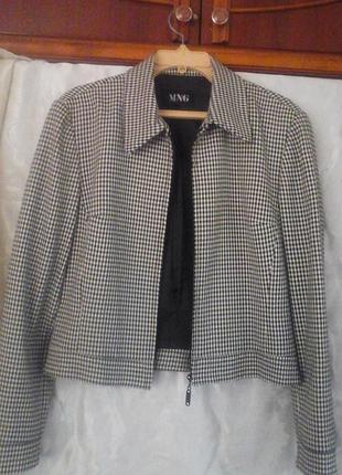 Куртка-піджак жіноча