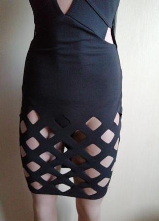 Платье стильное откровенно 2