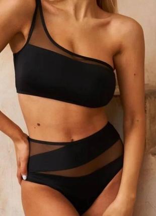 Стильный купальник сеткой на одно плечо