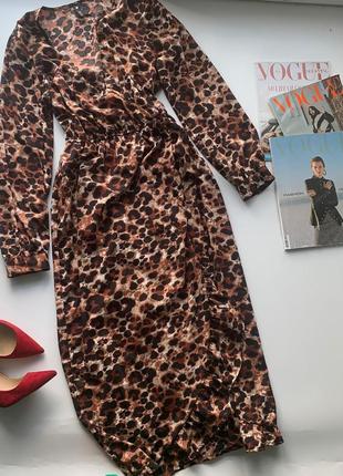 👗крутое коричневое платье леопардовый принт/леопардовое платье миди с декольте👗