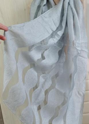 Легкий сірий сріблястий шарф палантин з органзи з шиттям, різні кольори2 фото