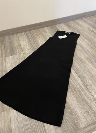 Zara новое трикотажное платье размер s