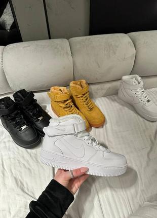 Кроссовки женские nike air force high fur