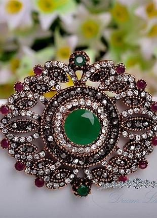 Брошка з камінням жіноча "смарагдовий блиск"